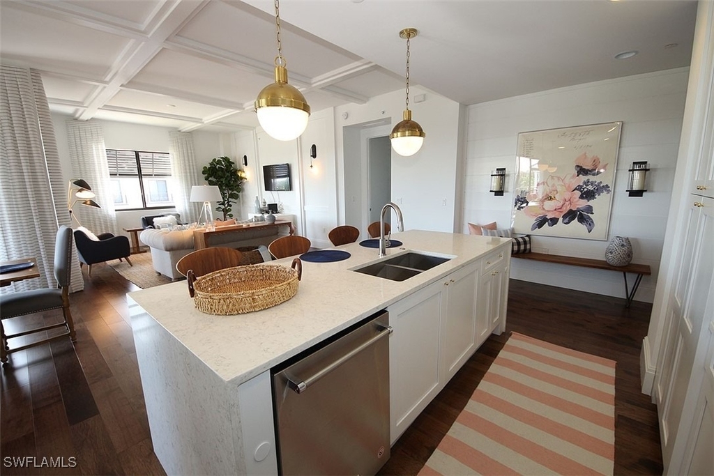 1035 3rd Avenue S - Photo 9