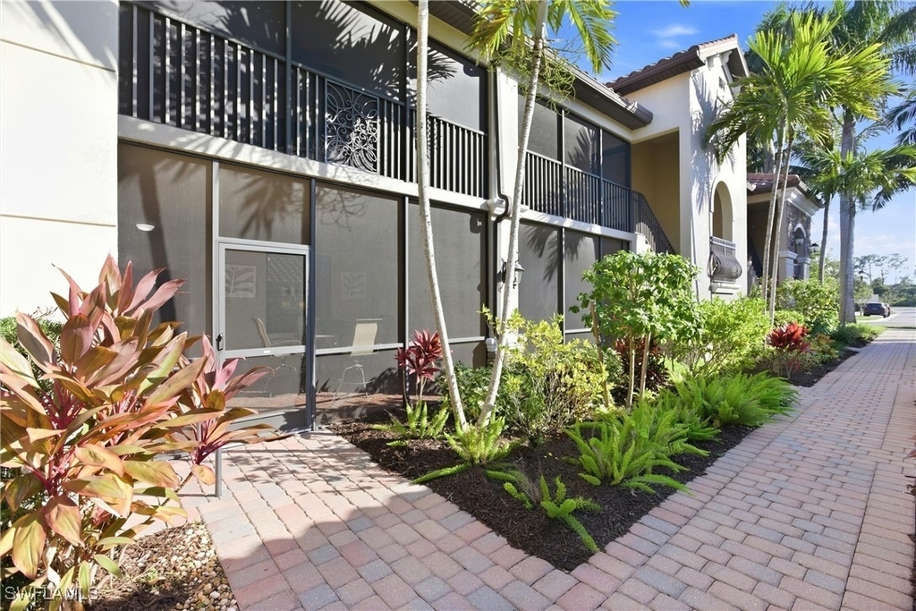 9844 Venezia Circle - Photo 4