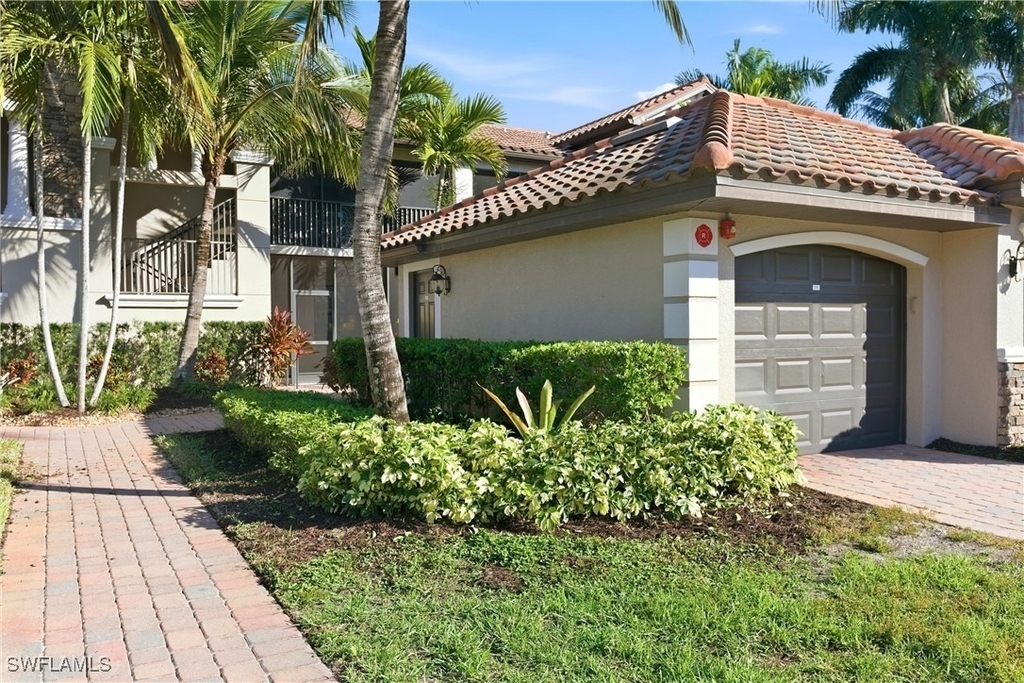 9844 Venezia Circle - Photo 2