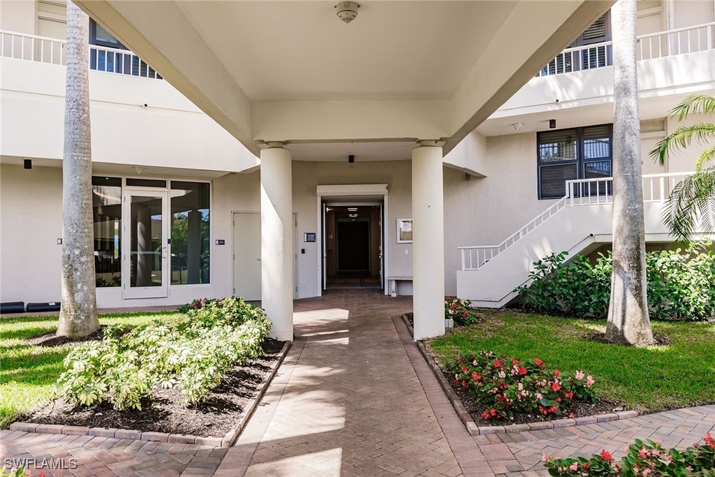 260 Seaview Court - Photo 24