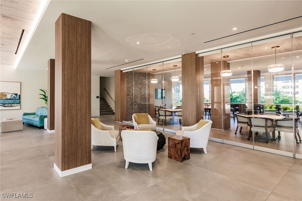 260 Seaview Court - Photo 17