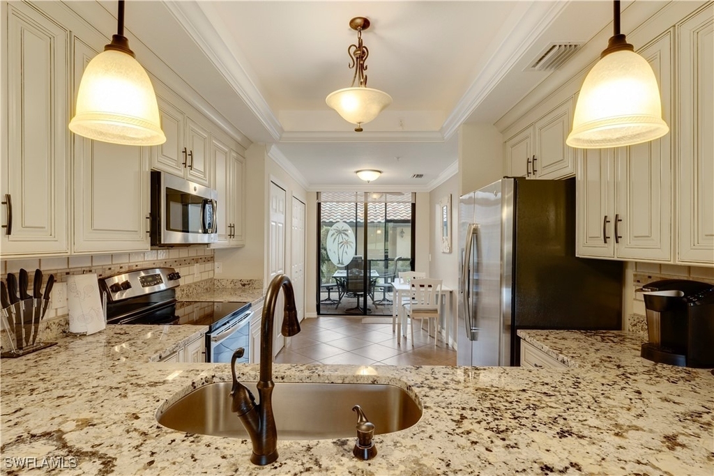 17950 Bonita National Boulevard - Photo 7