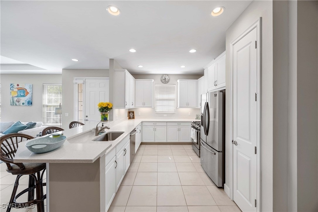 8110 Calle Canovas Street - Photo 5