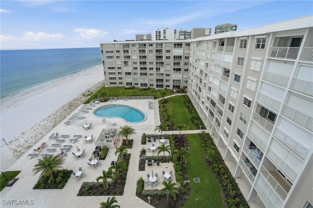 3443 Gulf Shore Boulevard N - Photo 0