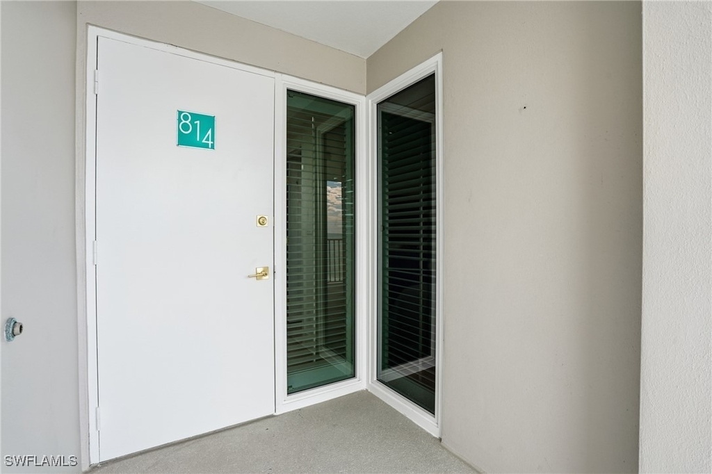 3443 Gulf Shore Boulevard N - Photo 9