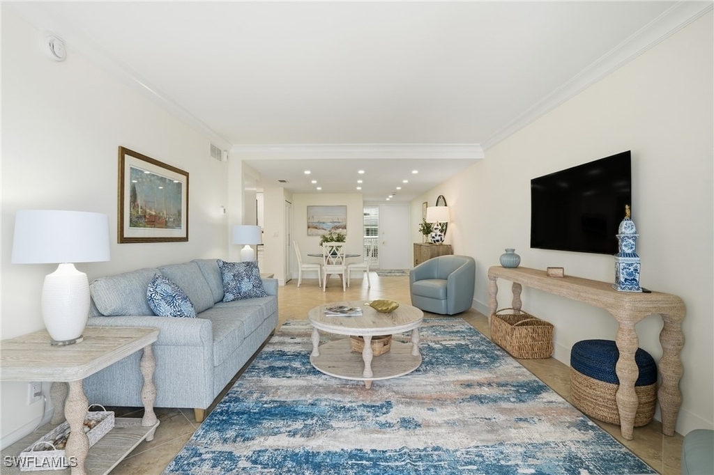 3443 Gulf Shore Boulevard N - Photo 13