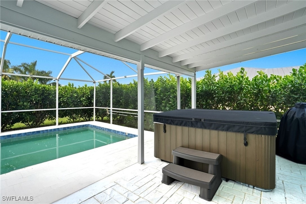 6163 Plumosa Avenue - Photo 40