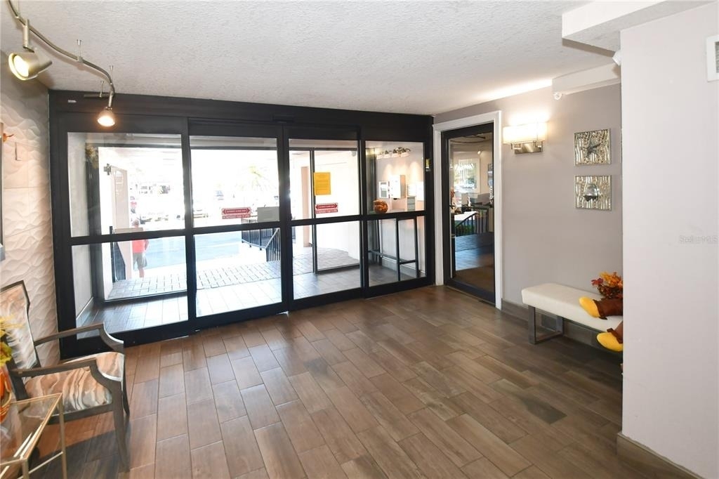 51 Island Way - Photo 2