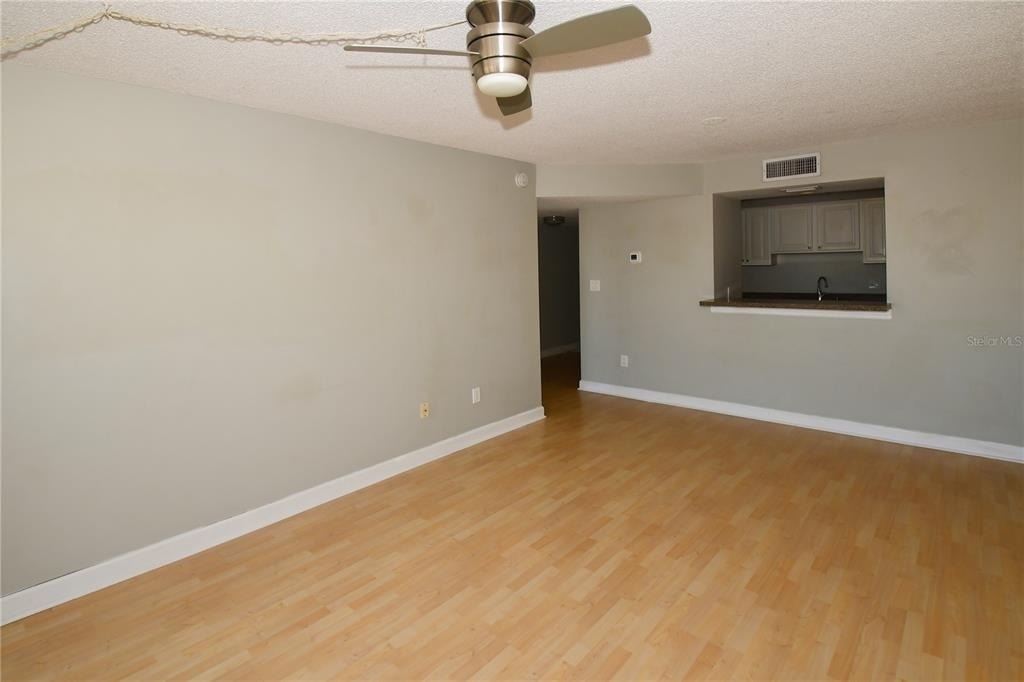 51 Island Way - Photo 8