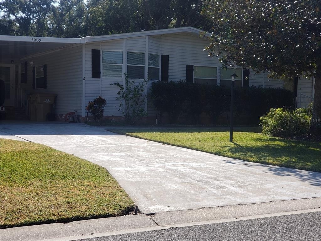 5009 El Destino Drive - Photo 0
