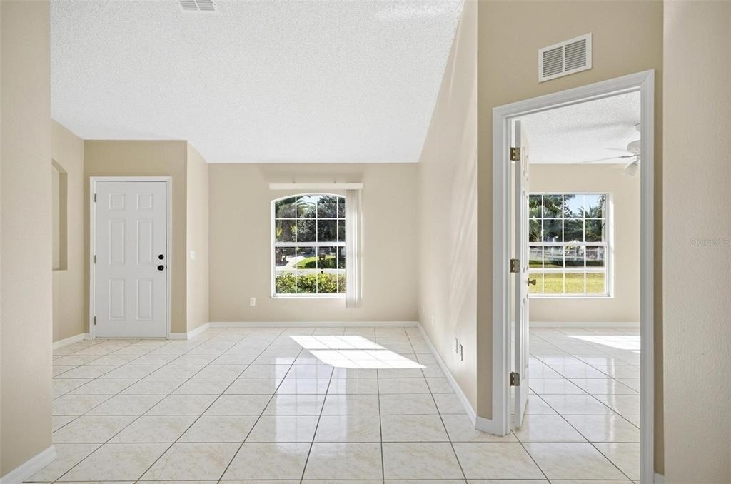 106 La Mancha Drive - Photo 8