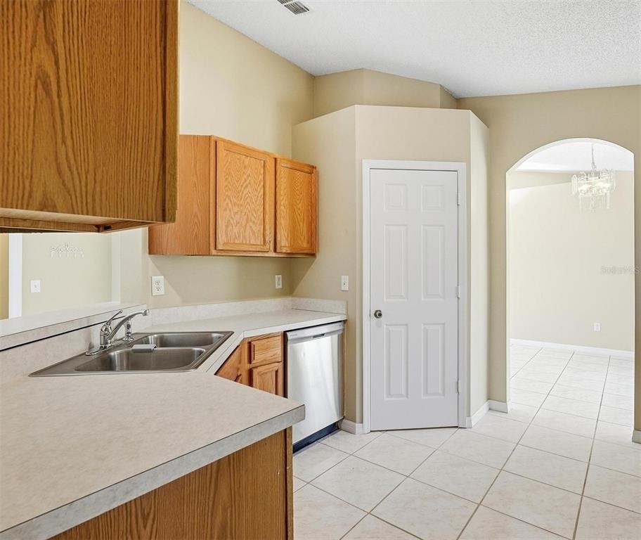 106 La Mancha Drive - Photo 17