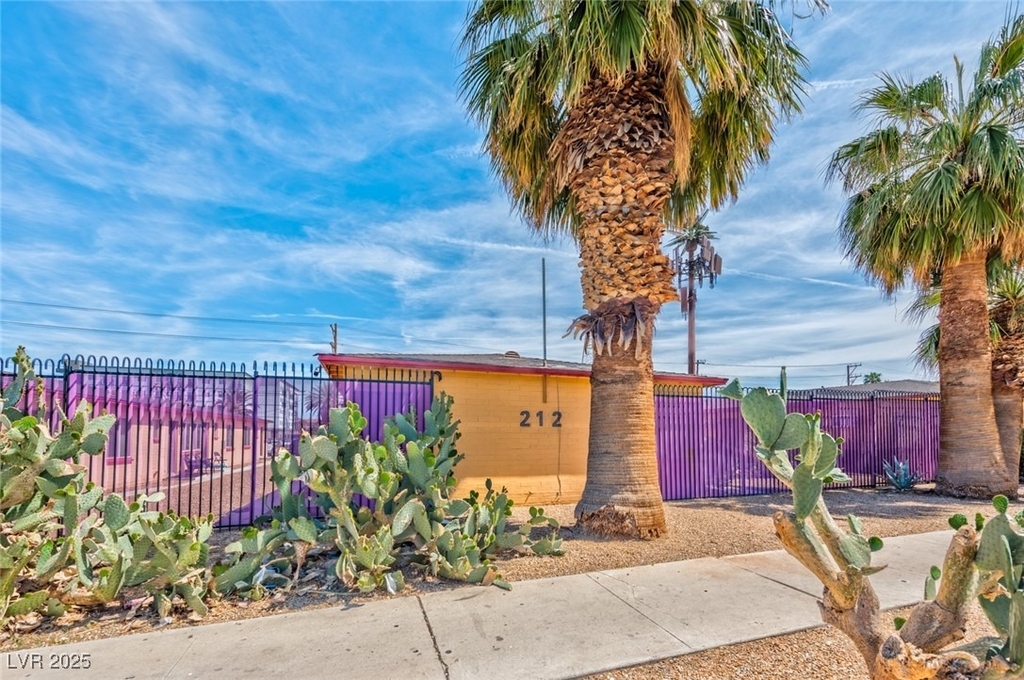 210 N 10th Street - Photo 13