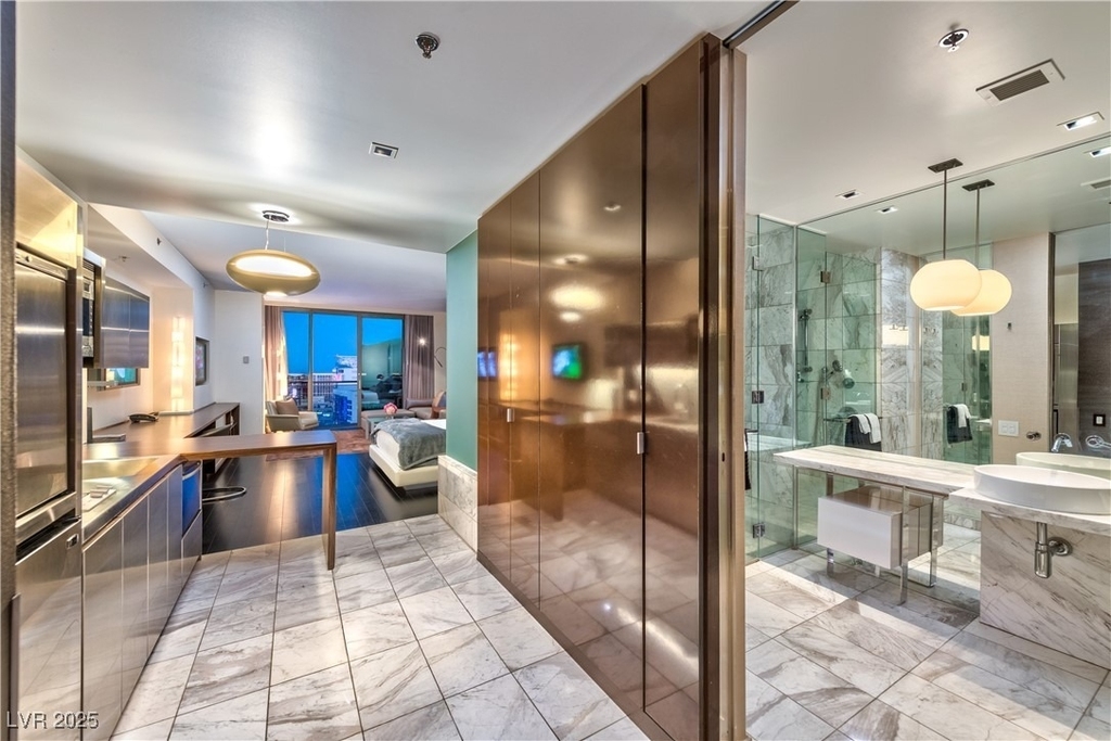 4381 W Flamingo Road - Photo 2