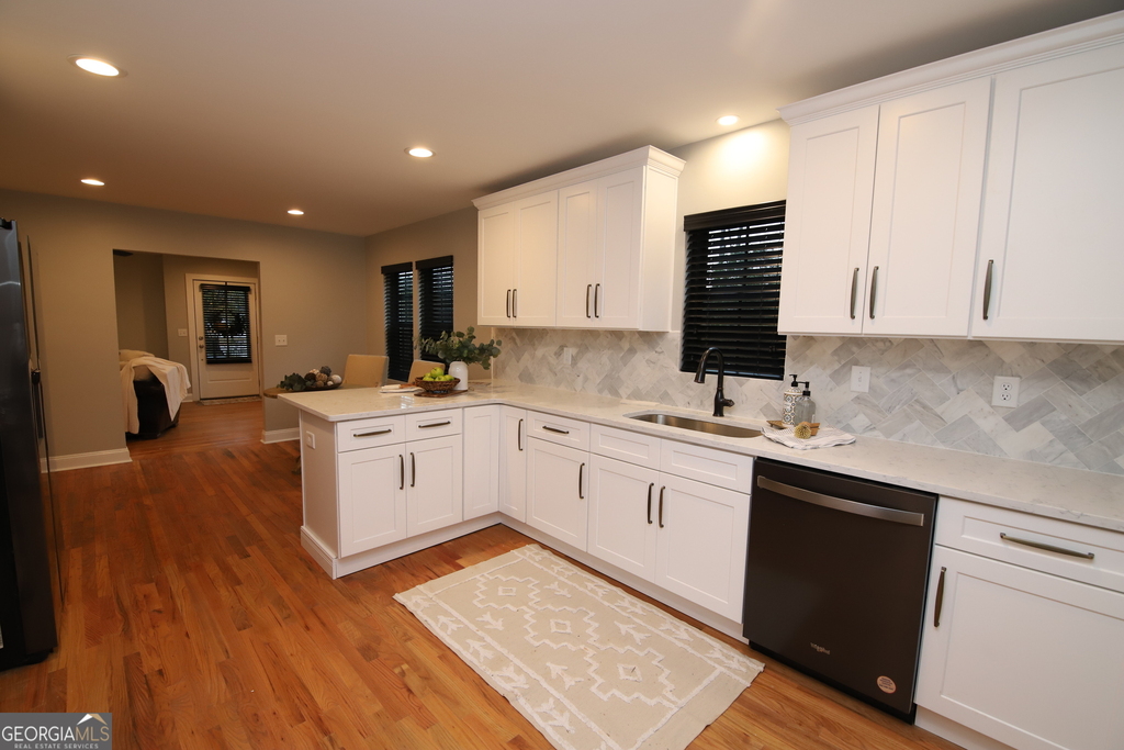 1007 Vernon Street - Photo 9