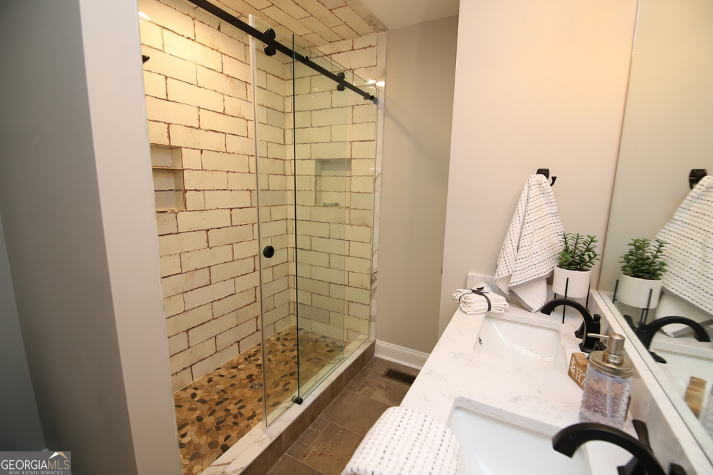 1007 Vernon Street - Photo 13