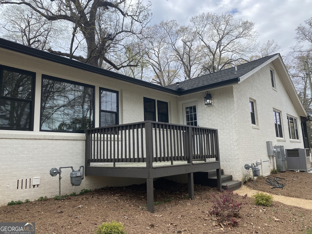 1007 Vernon Street - Photo 32