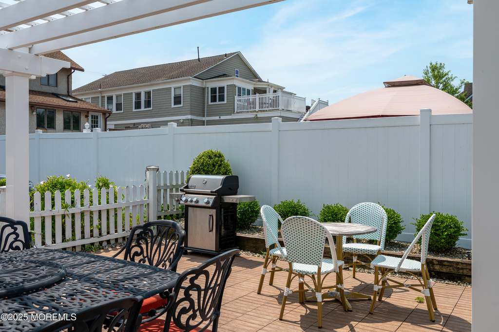512 Main Avenue - Photo 32