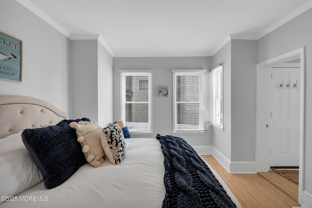512 Main Avenue - Photo 2