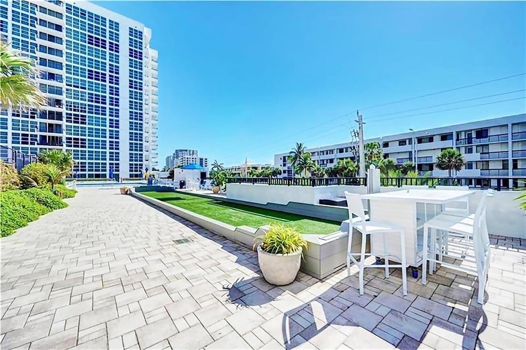 525 N Ocean Boulevard - Photo 29