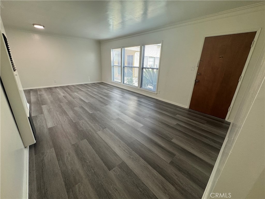 337 S Occidental Boulevard - Photo 4