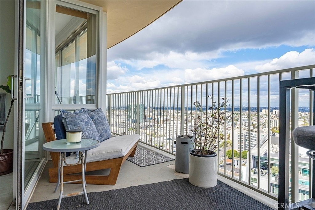 700 E Ocean Blvd - Photo 4