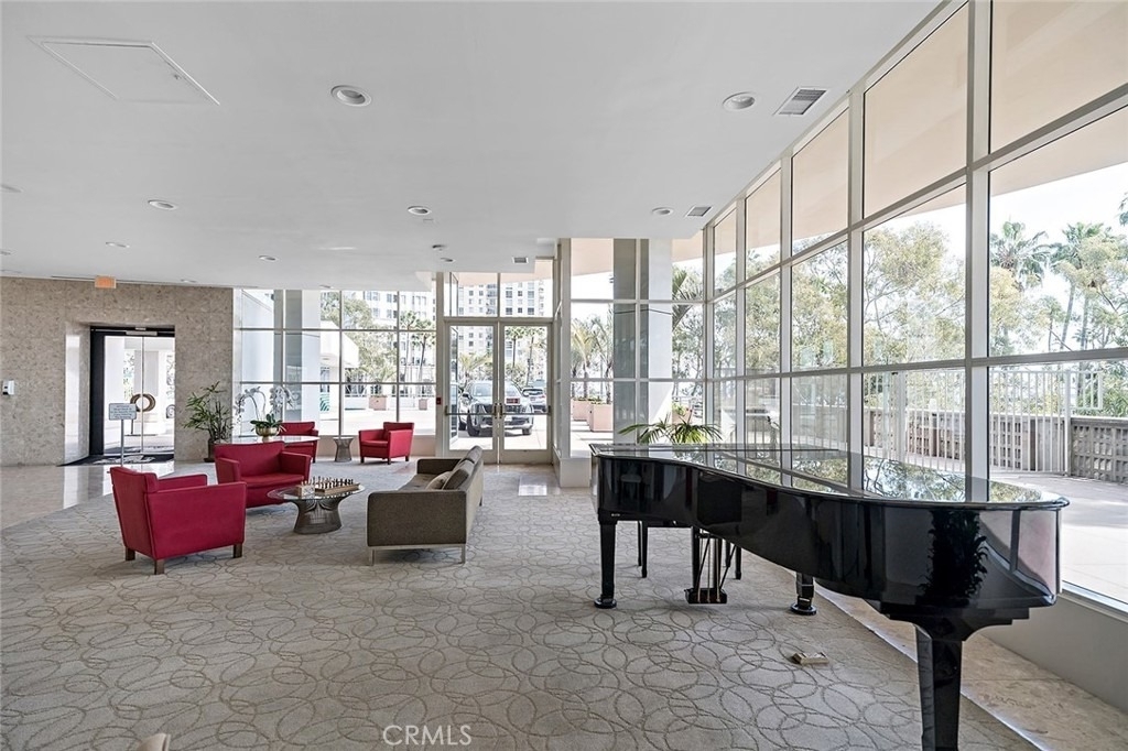 700 E Ocean Blvd - Photo 36