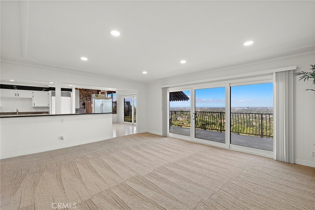 11393 La Vereda Drive - Photo 2
