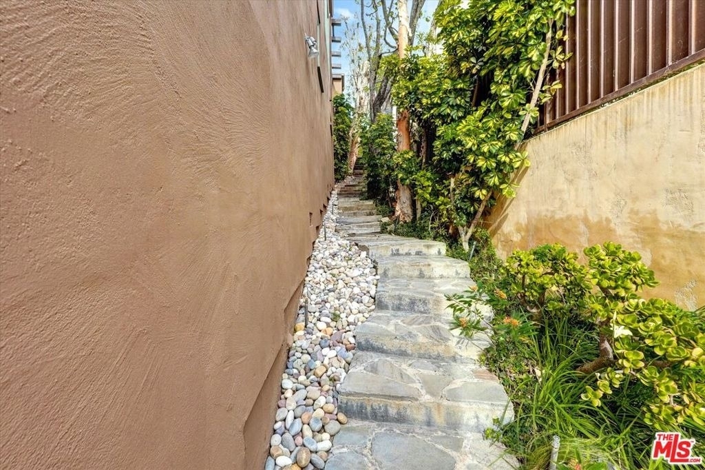 3916 Rambla Orienta - Photo 45