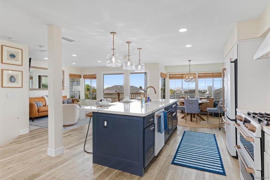 579 Hygeia - Photo 1