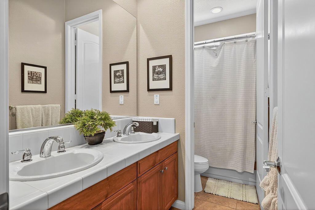 35831 Raphael Drive - Photo 18