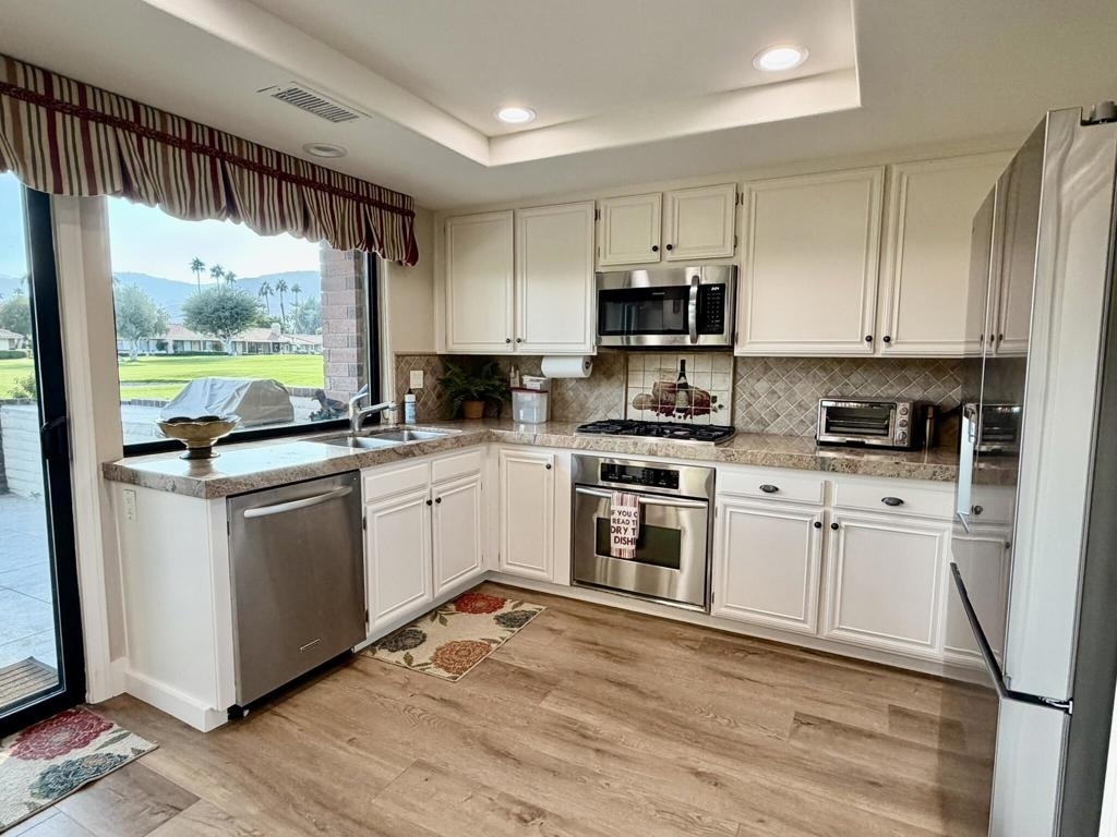 205 Las Lomas - Photo 8
