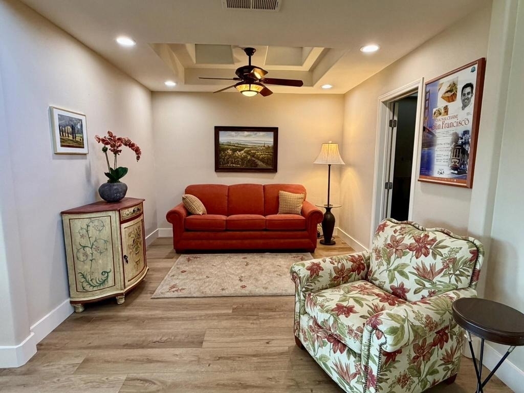 205 Las Lomas - Photo 9