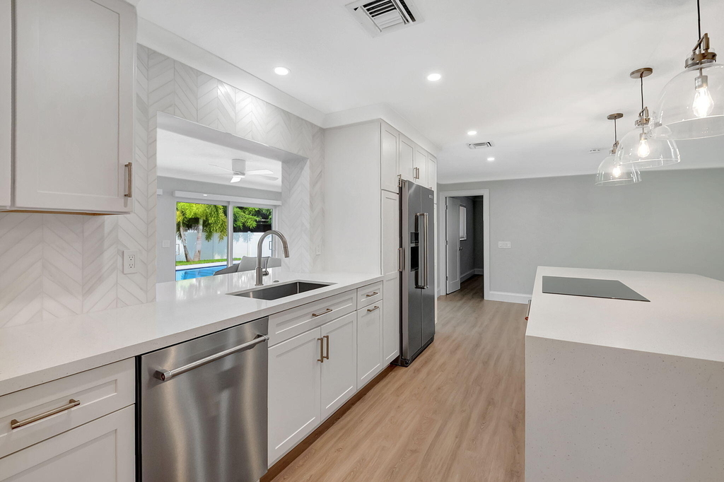 135 Se 28th Court - Photo 19