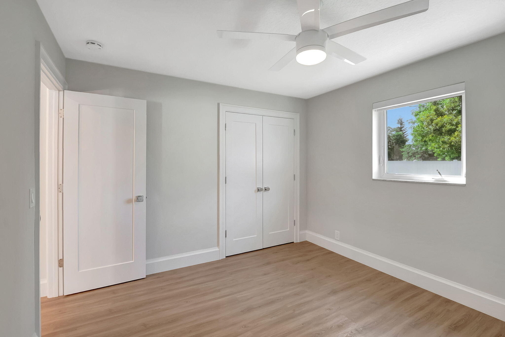 135 Se 28th Court - Photo 24