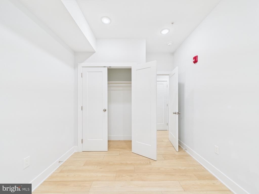 5208 Chancellor Street - Photo 10