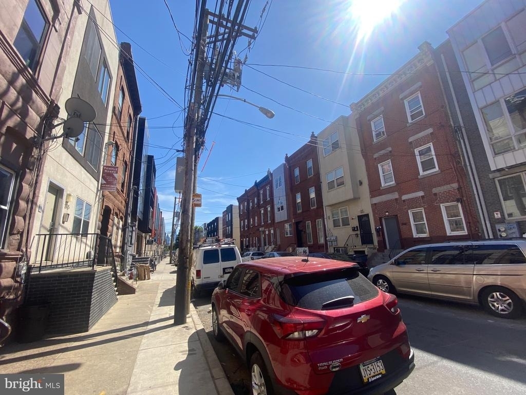 1849 N 17th Street - Photo 2