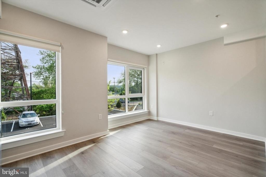 3449 Scotts Lane - Photo 8