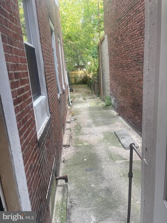 2843 N 12th Street - Photo 1