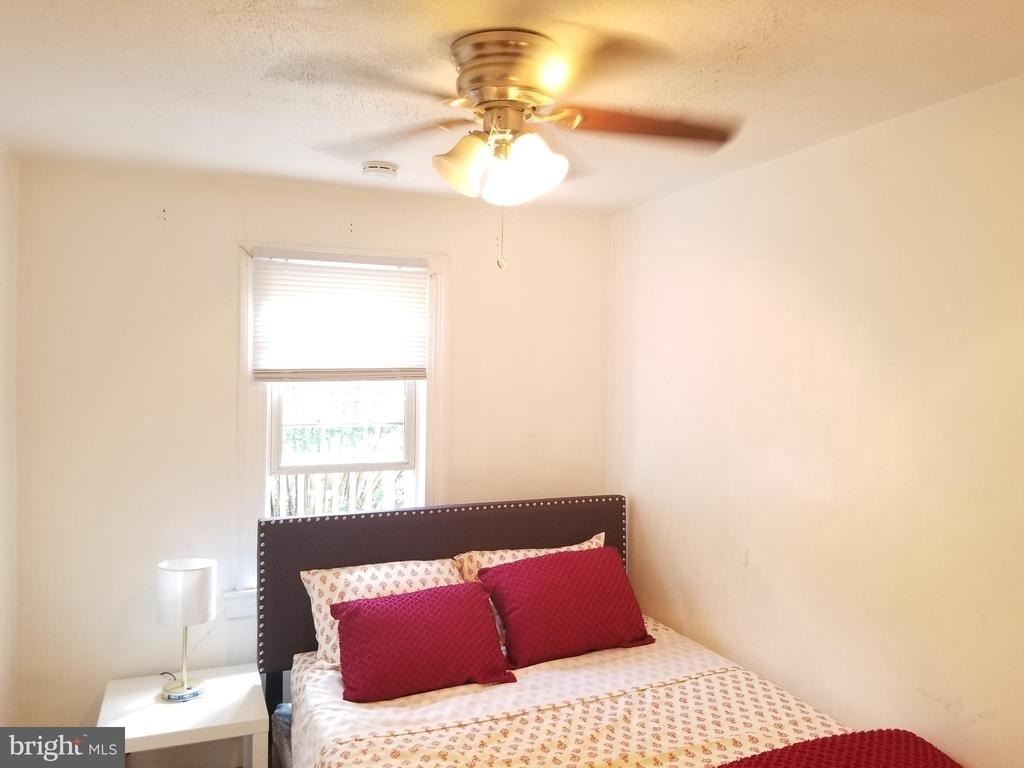11 Whist Place - Photo 16