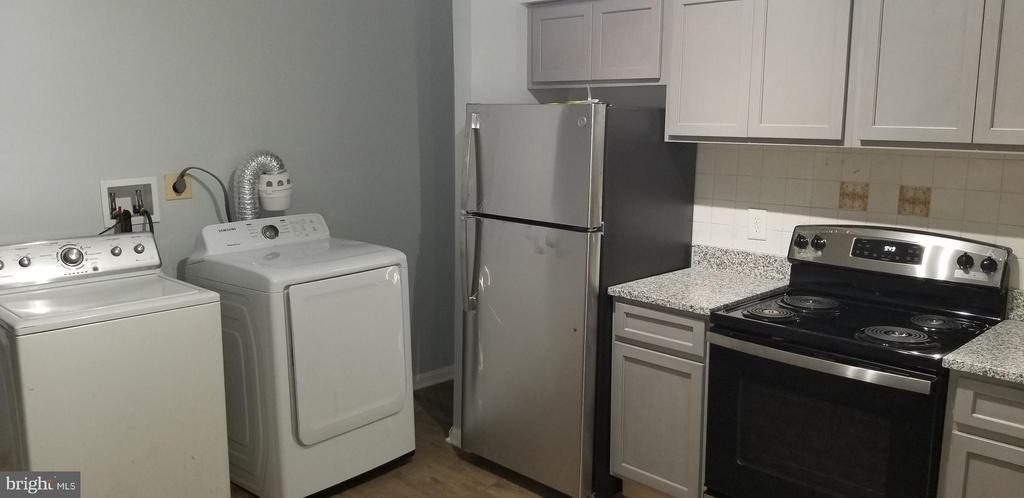 1624 W Lexington Street - Photo 18