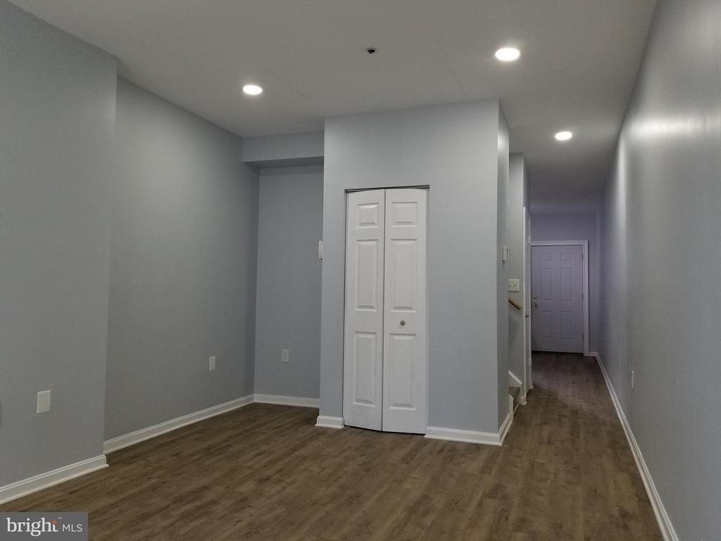 1624 W Lexington Street - Photo 21