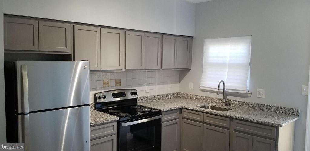 1624 W Lexington Street - Photo 15