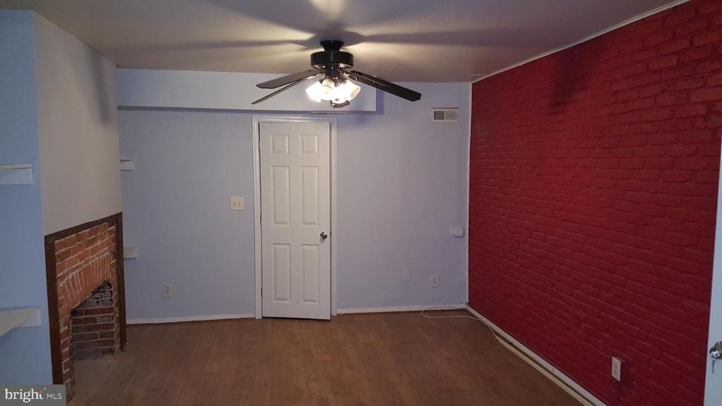 624 Stirling Street - Photo 26
