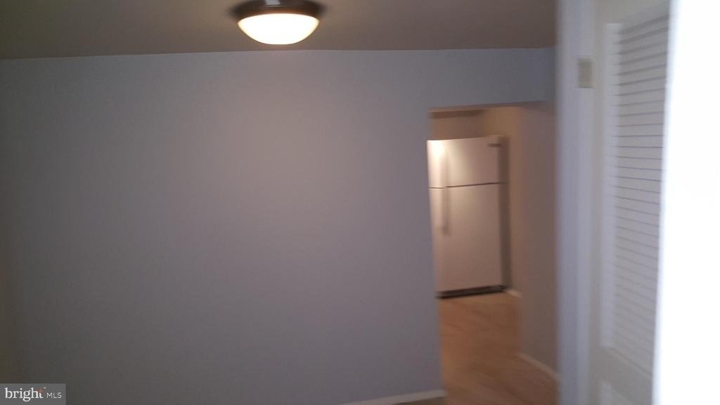 624 Stirling Street - Photo 18