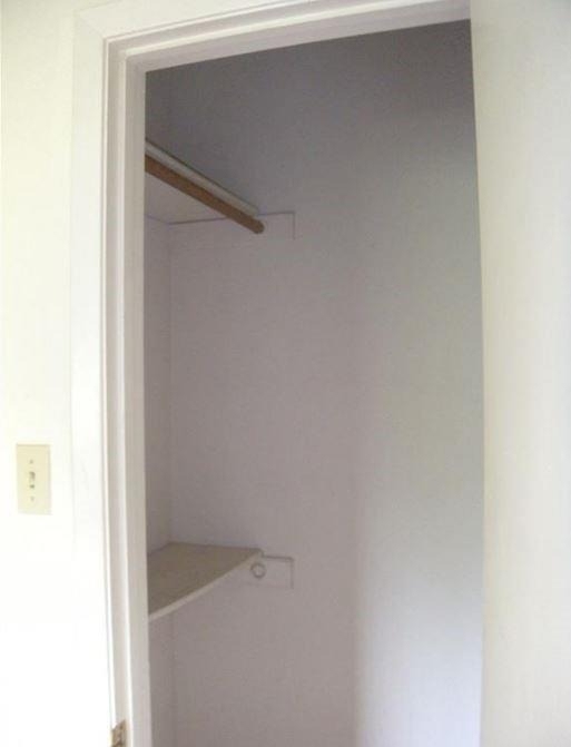 114 E 31st St - Photo 8