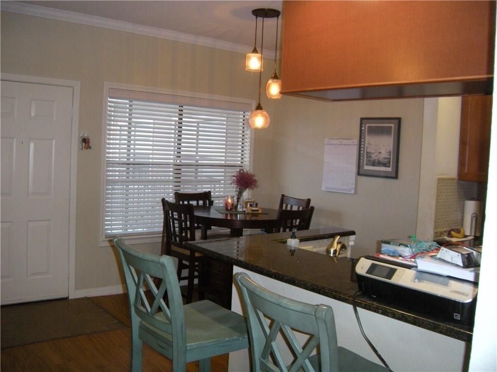 915 W 23rd St - Photo 9