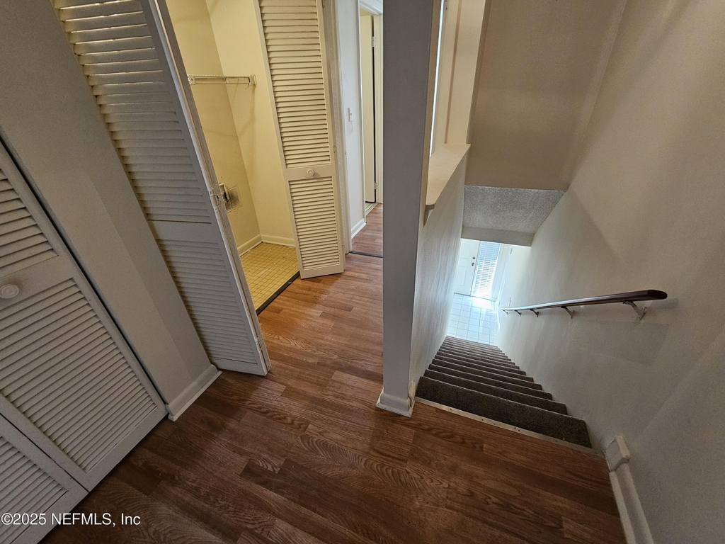 1307 River Hills Circle E - Photo 5