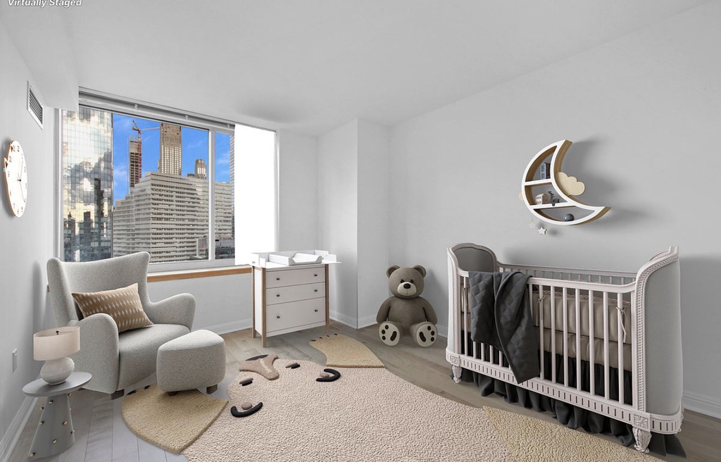 211 North End Avenue - Photo 5