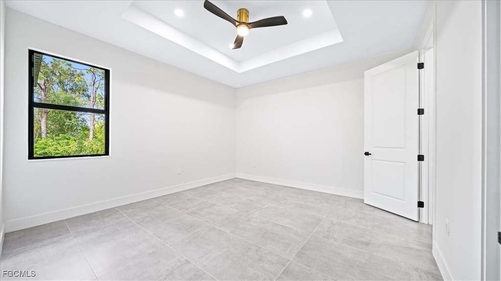 4127 Nw 36th Place - Photo 9